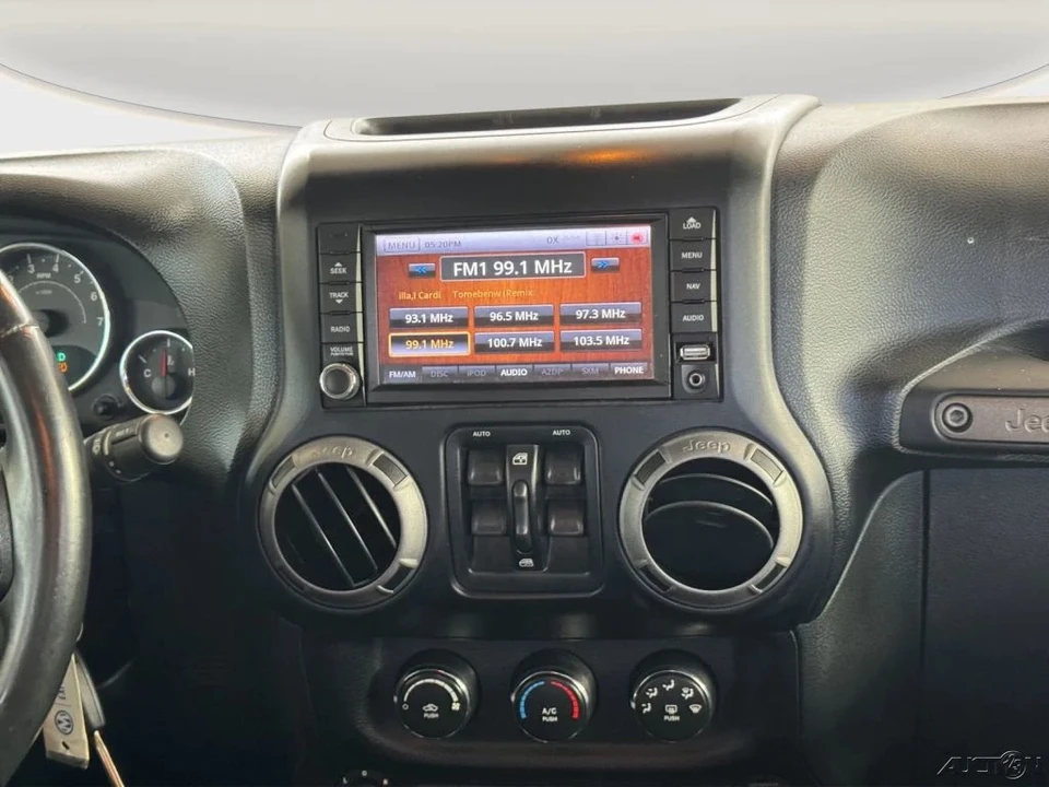 2013 Jeep JK Wrangler - Image 16 of 21