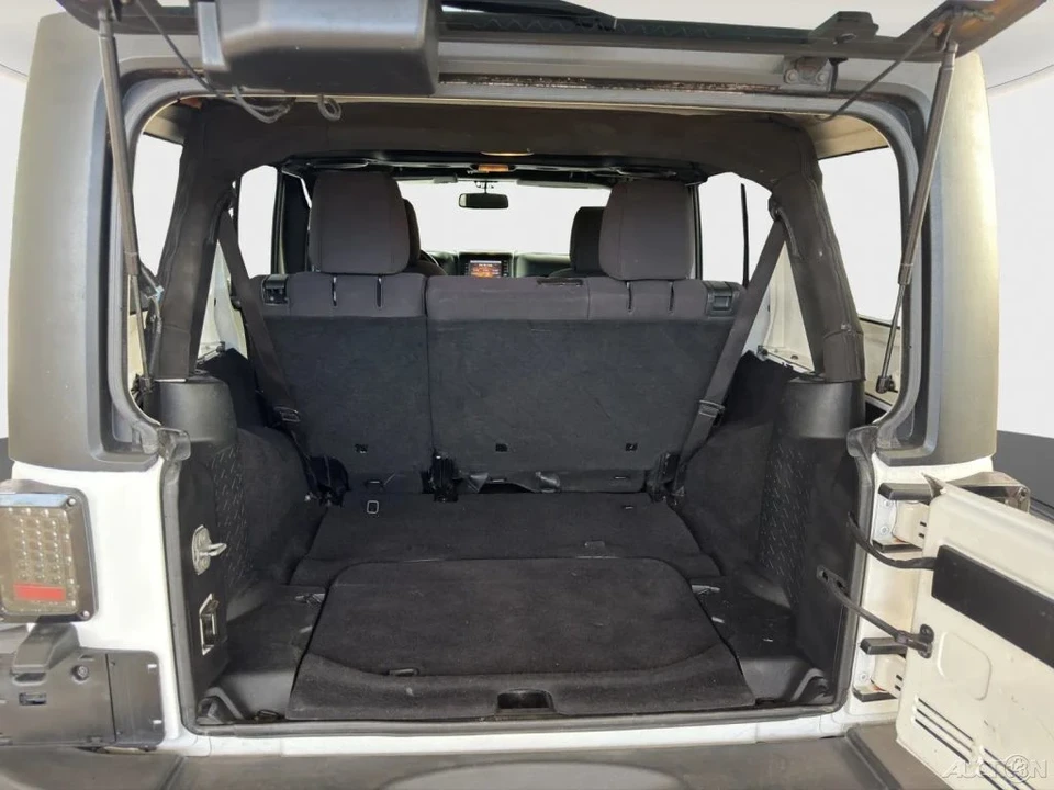 2013 Jeep JK Wrangler - Image 20 of 21