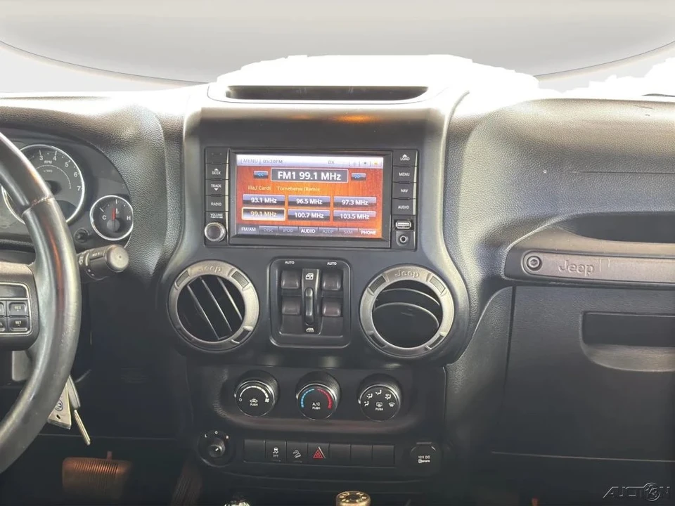 2013 Jeep JK Wrangler - Image 15 of 21