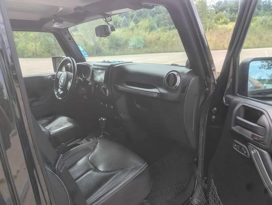 2013 Jeep JK Wrangler - Image 14 of 15