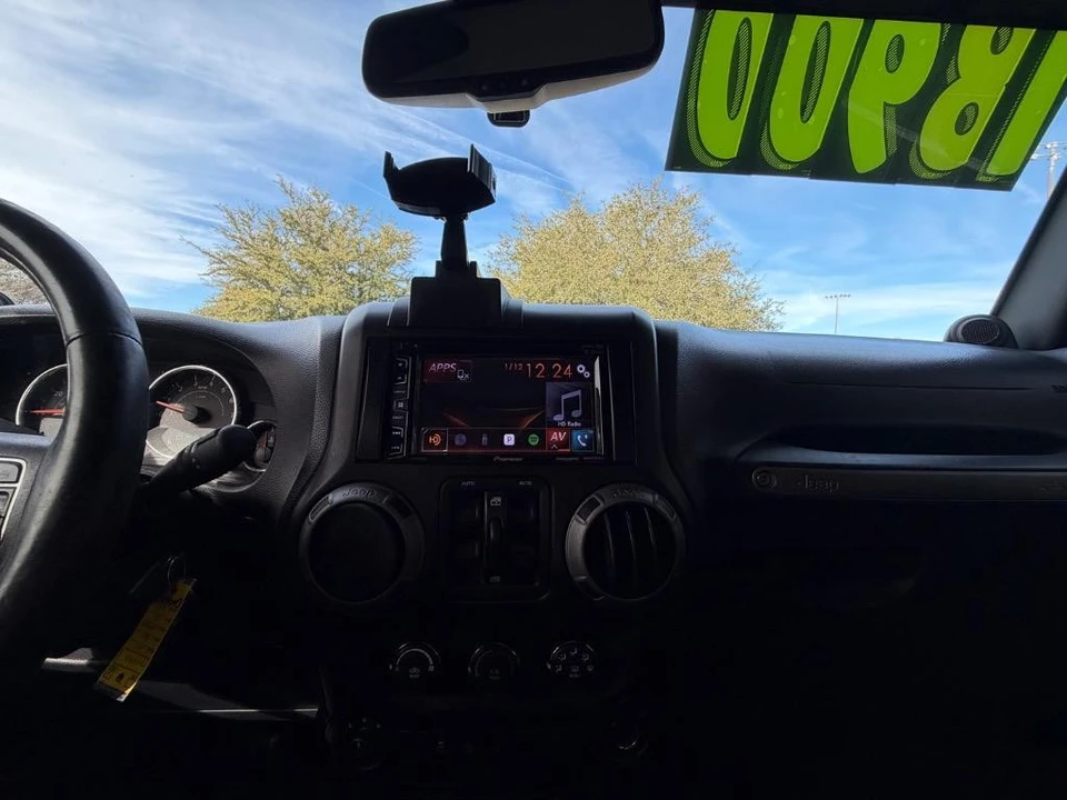 2013 Jeep JK Wrangler - Image 17 of 21