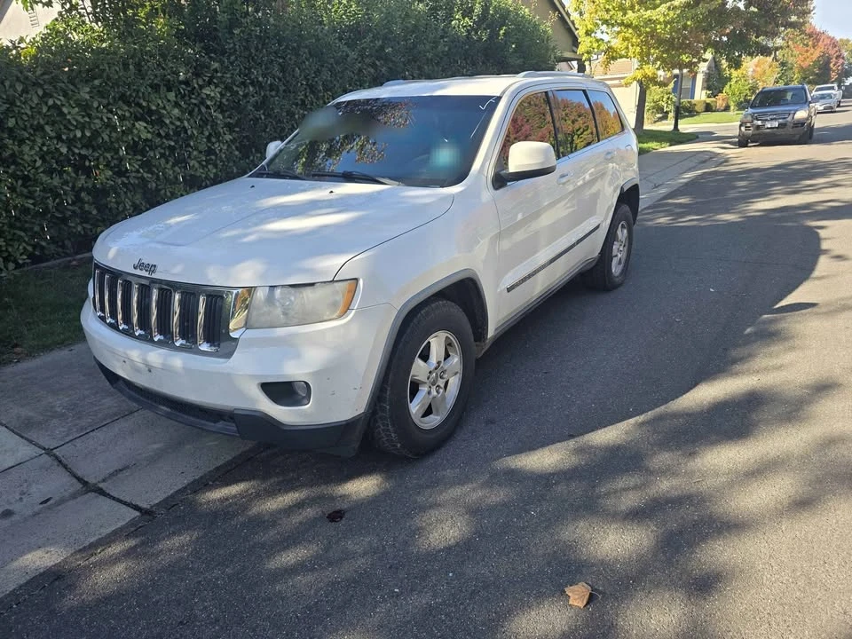 2013 Jeep WK2 Grand Cherokee - Image 2 of 5