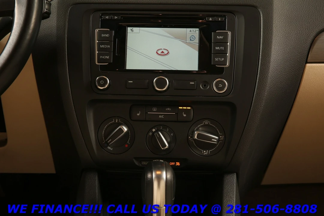 2013 Volkswagen A6 Jetta - Image 17 of 21