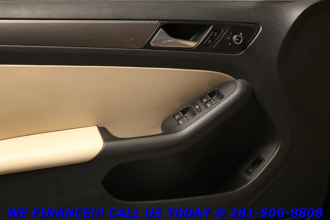 2013 Volkswagen A6 Jetta - Image 9 of 21