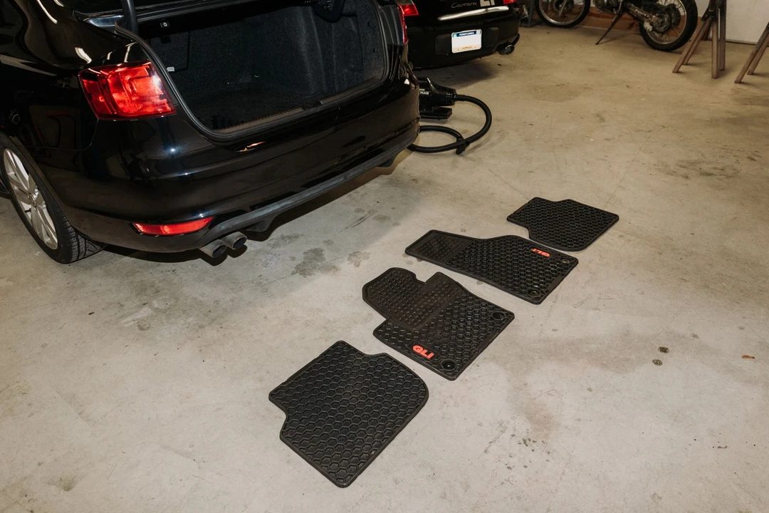 2013 Volkswagen A6 Jetta - Image 13 of 16