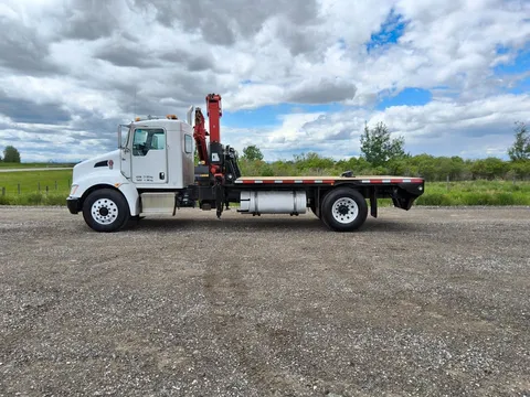 2013 Kenworth T370 S/A C/W Ferrari FZ14A4 Knuckle Boom