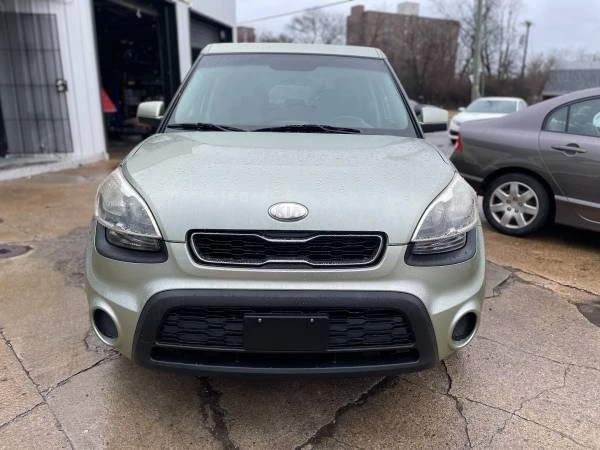2013 Kia Soul - Image 2 of 19