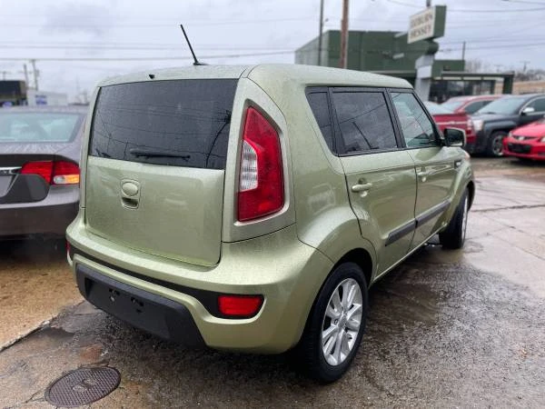 2013 Kia Soul - Image 4 of 19