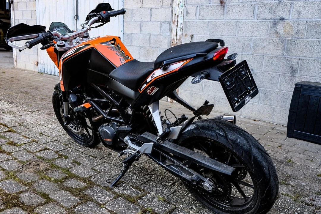 2013 KTM - Image 7 of 31
