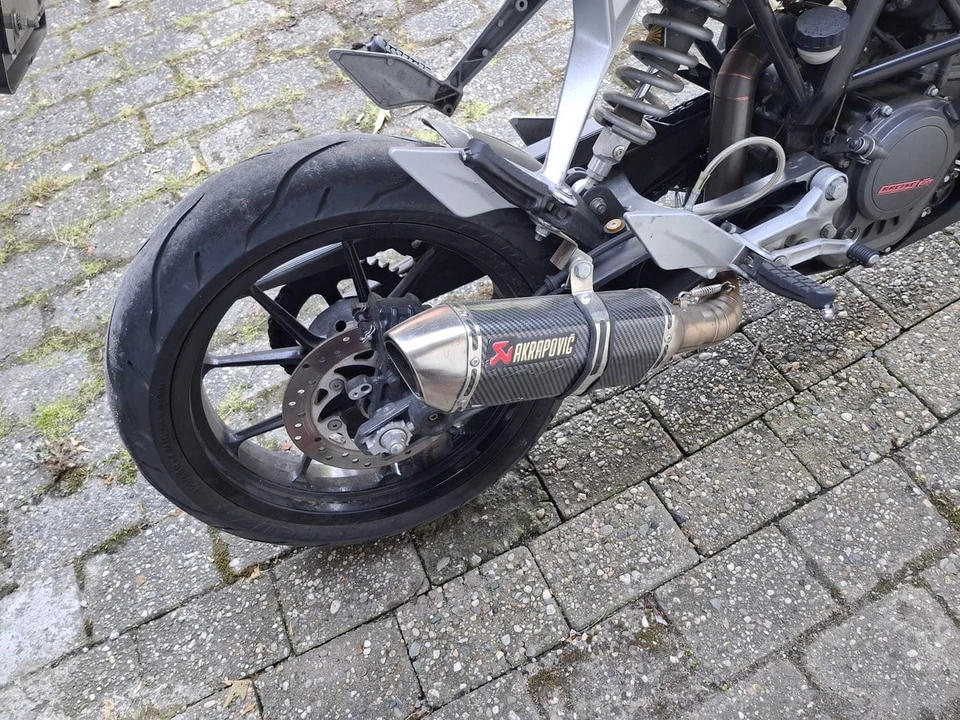 2013 KTM - Image 27 of 31