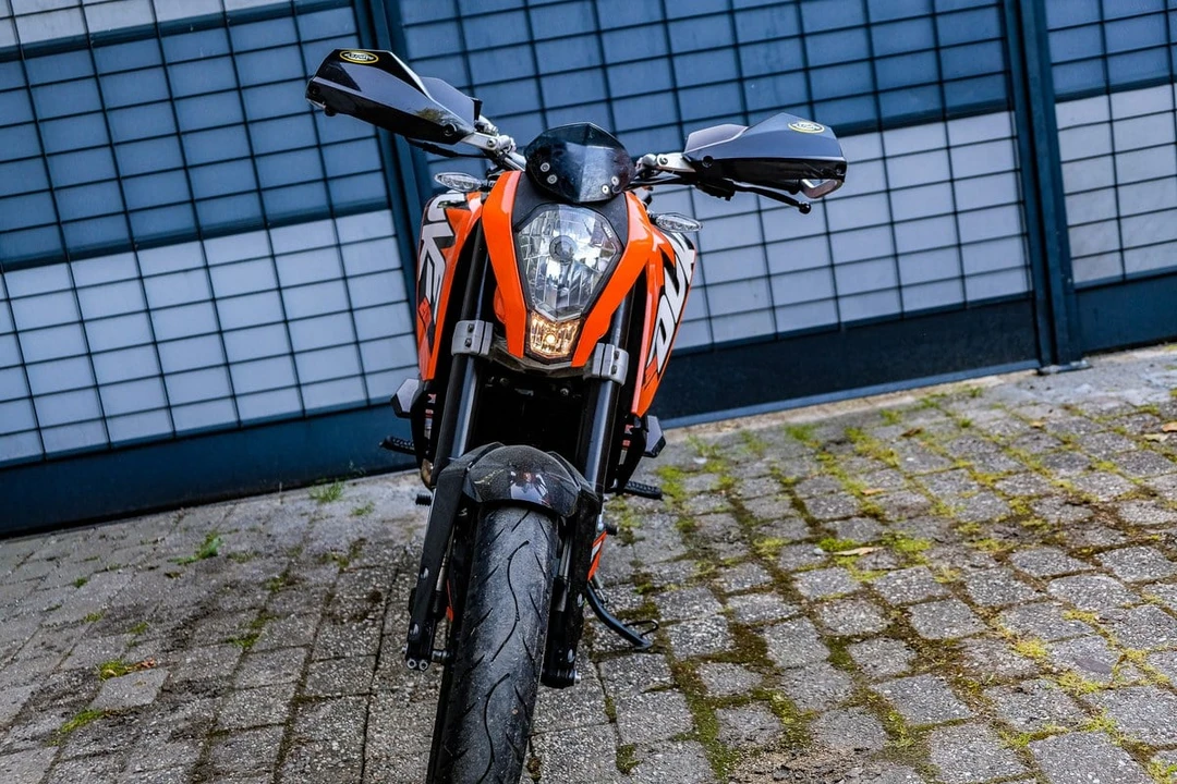 2013 KTM - Image 6 of 31