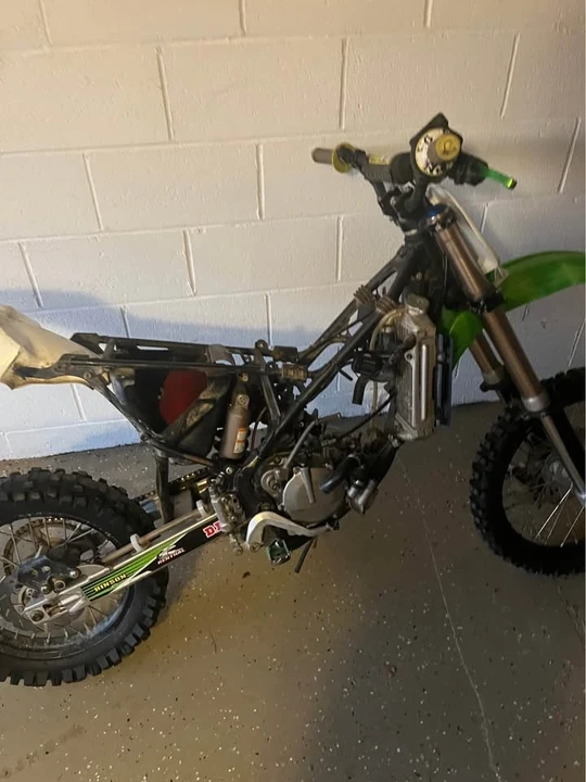 2013 Kawasaki KX - Image 5 of 11