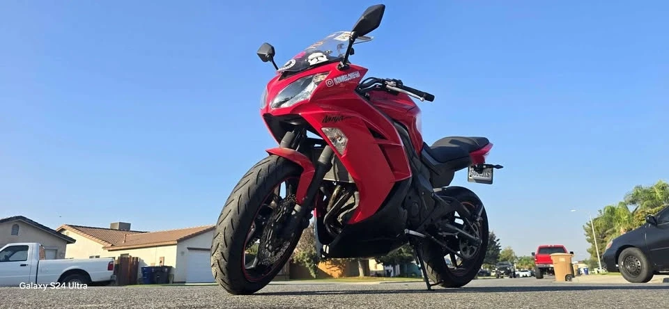2013 Kawasaki Ninja - Image 3 of 6