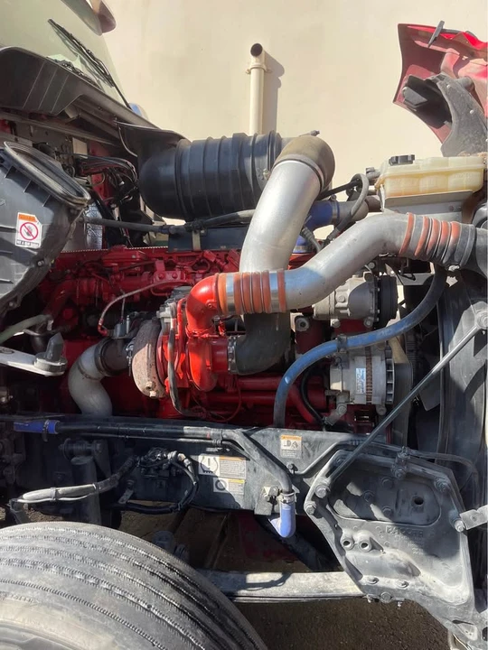 2013 Kenworth - Image 7 of 8