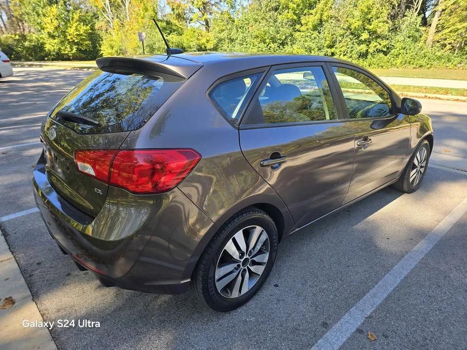 2013 Kia Forte - Image 5 of 16