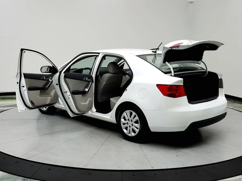 2013 Kia Forte - Image 12 of 12