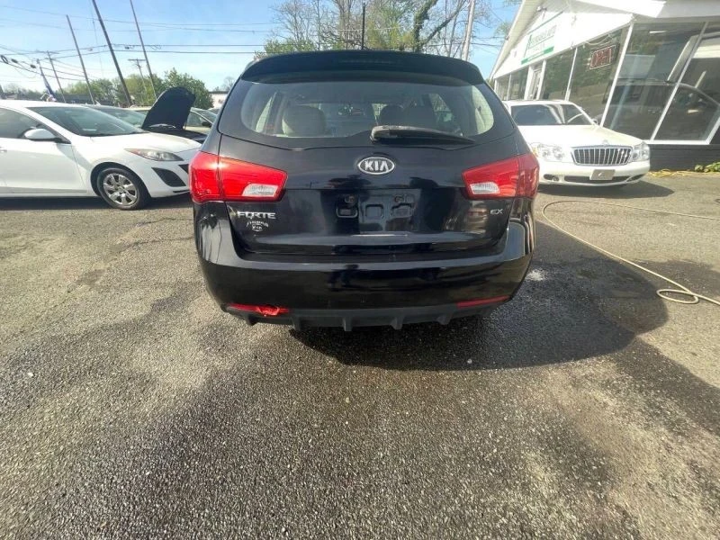 2013 Kia Forte - Image 11 of 12