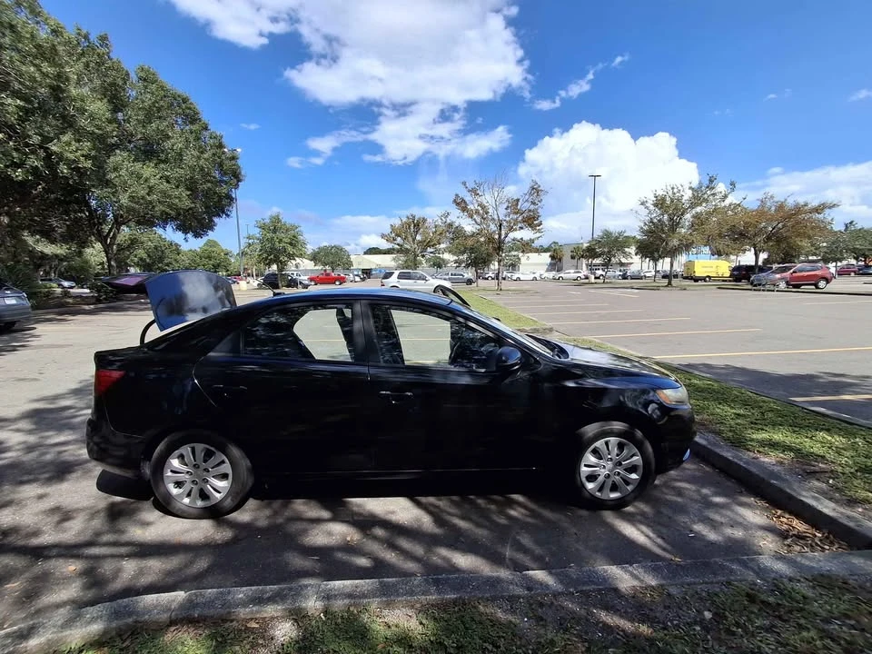 2013 Kia Forte - Image 8 of 10