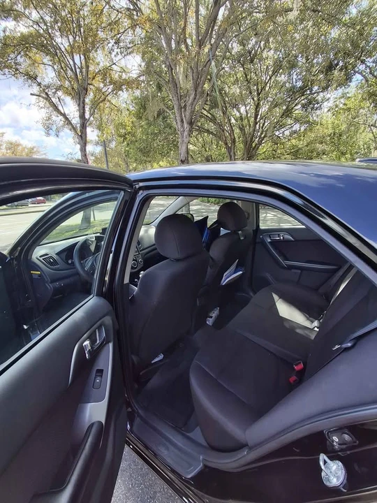 2013 Kia Forte - Image 10 of 10