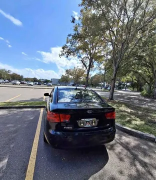 2013 Kia Forte EX Sedan 4D