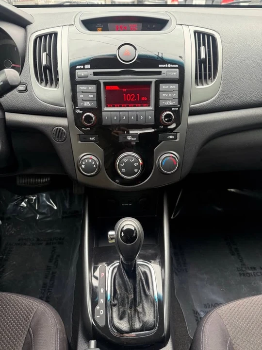 2013 Kia Forte - Image 16 of 16