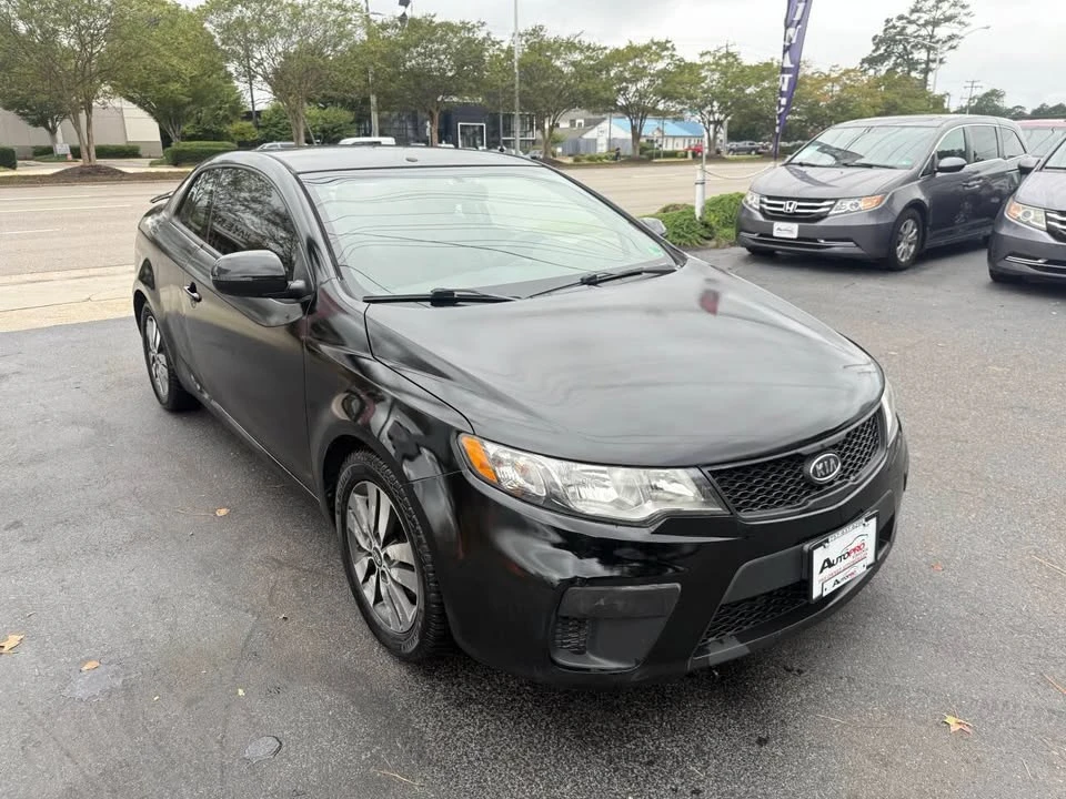 2013 Kia Forte - Image 7 of 16