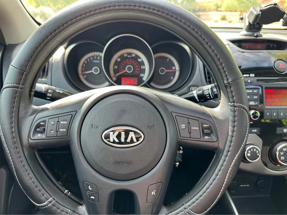 2013 Kia Forte - Image 13 of 15