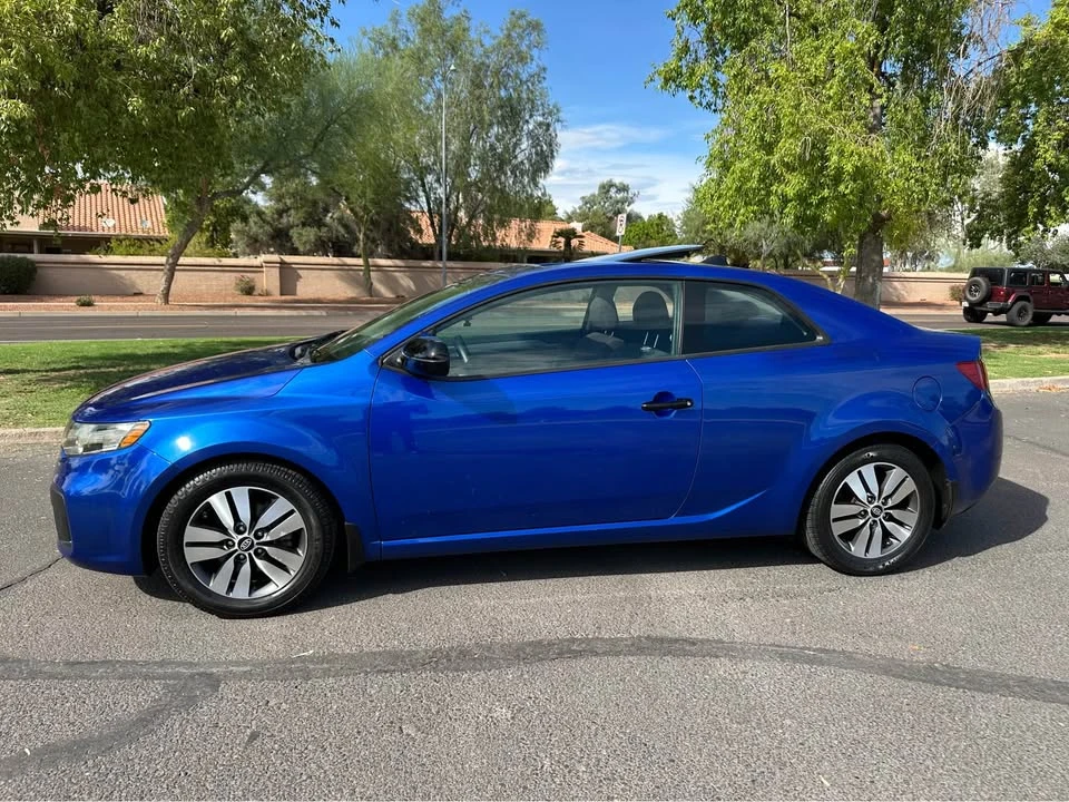 2013 Kia Forte - Image 8 of 15