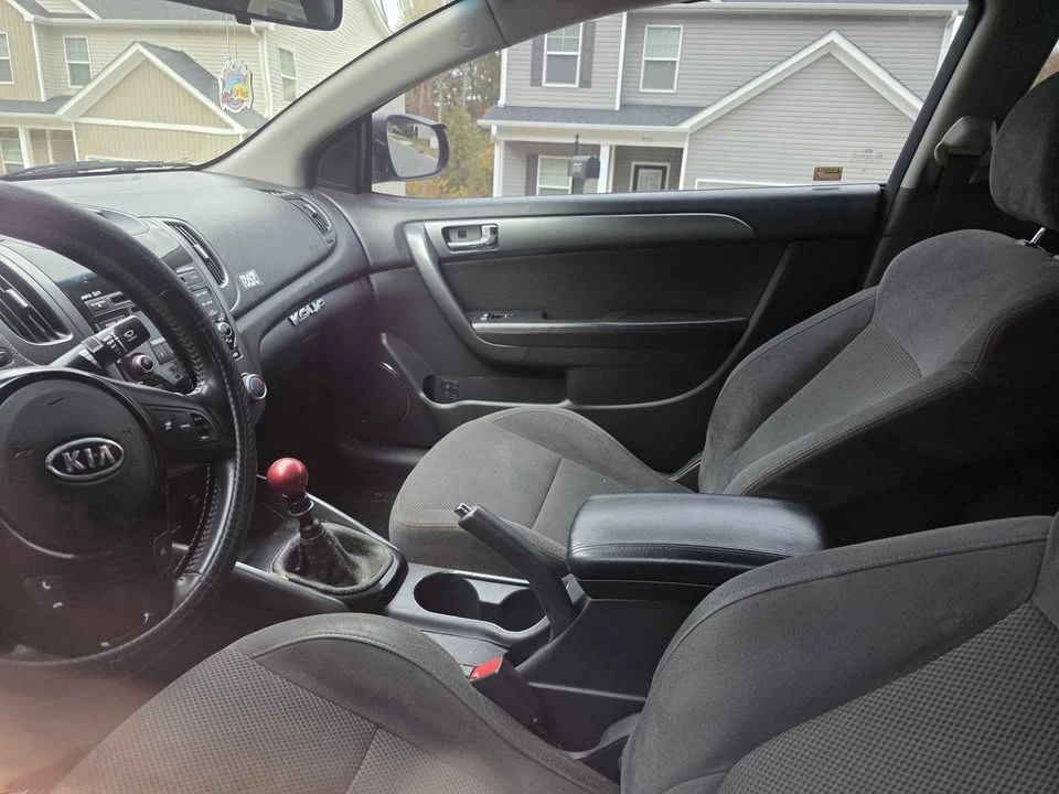 2013 Kia Forte - Image 3 of 4
