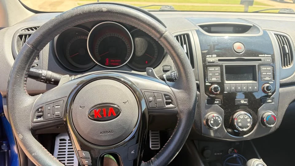 2013 Kia Forte - Image 7 of 13