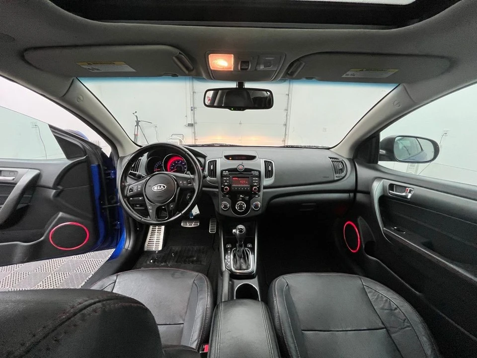 2013 Kia Forte - Image 2 of 12