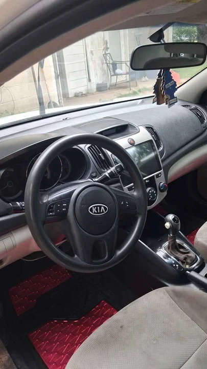 2013 Kia Forte - Image 5 of 5