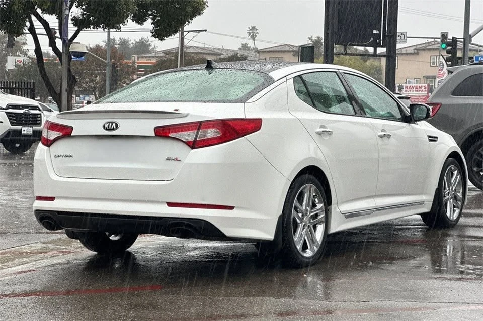 2013 Kia Optima/K5 - Image 3 of 8