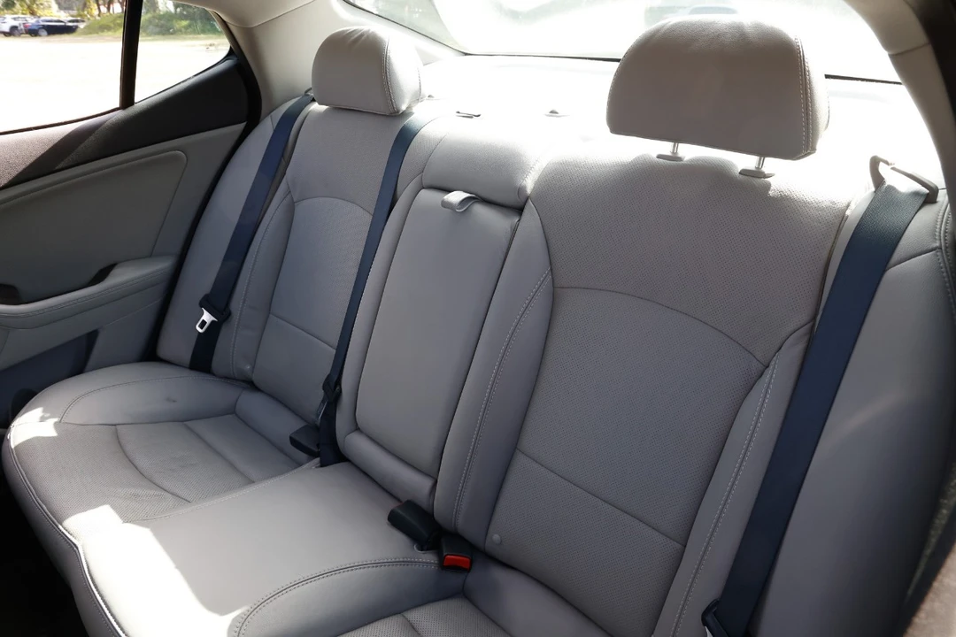 2013 Kia Optima/K5 - Image 8 of 12