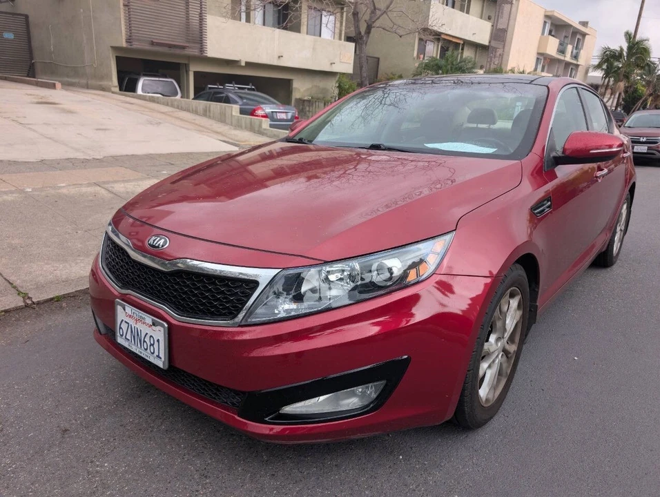 2013 Kia Optima/K5 - Image 2 of 14