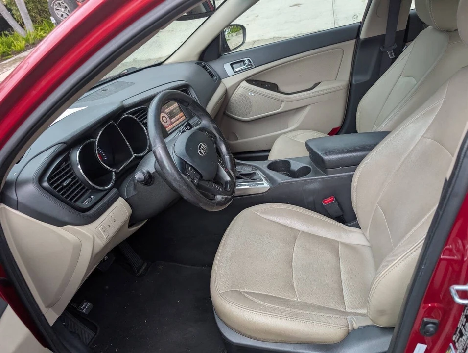 2013 Kia Optima/K5 - Image 10 of 14