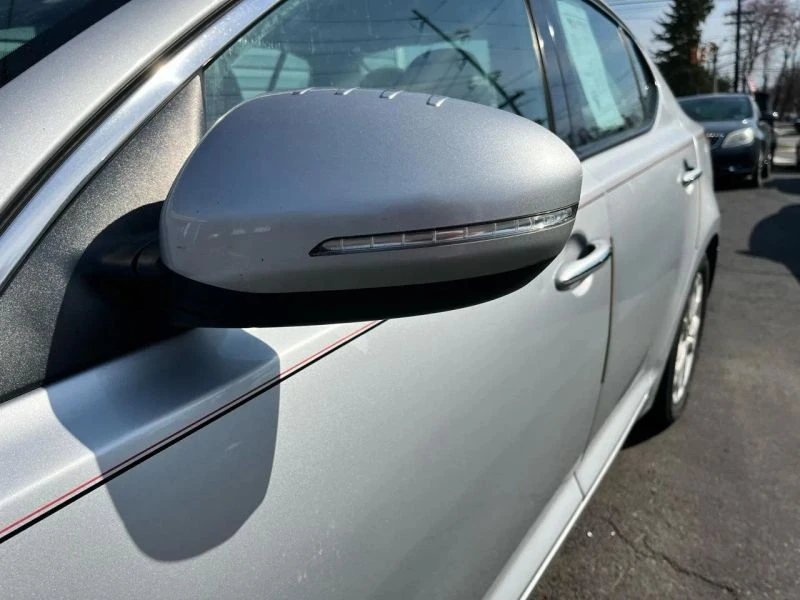2013 Kia Optima/K5 - Image 11 of 12
