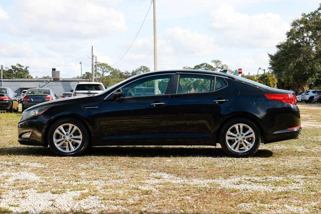 2013 Kia Optima/K5 - Image 3 of 12