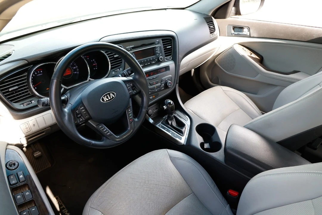 2013 Kia Optima/K5 - Image 4 of 12