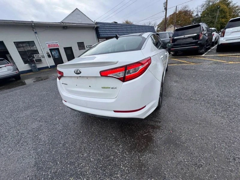 2013 Kia Optima/K5 - Image 10 of 12