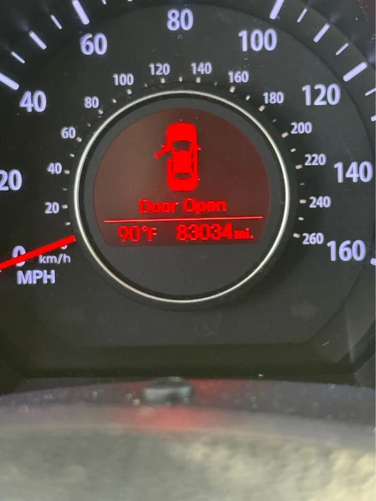 2013 Kia Optima/K5 - Image 4 of 9