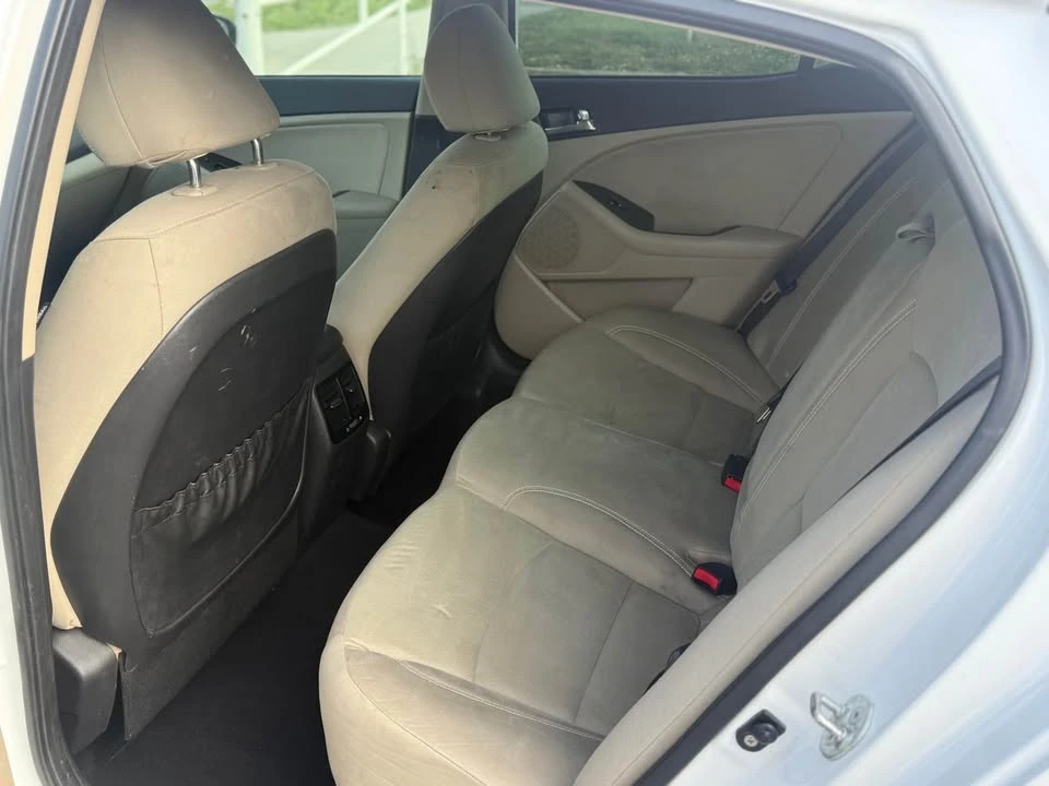2013 Kia Optima/K5 - Image 11 of 17
