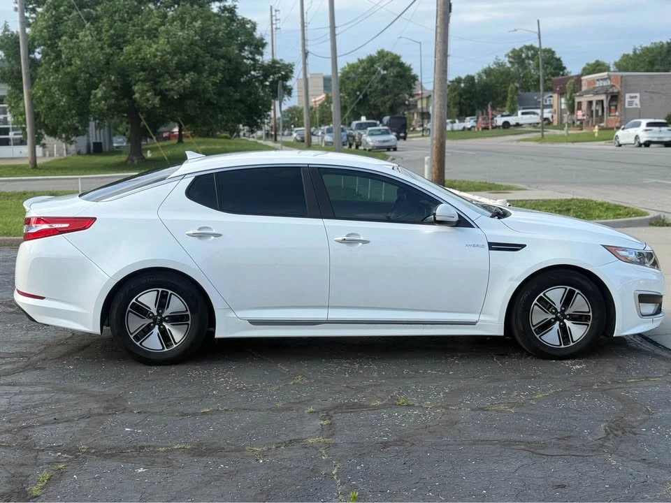 2013 Kia Optima/K5 - Image 6 of 17