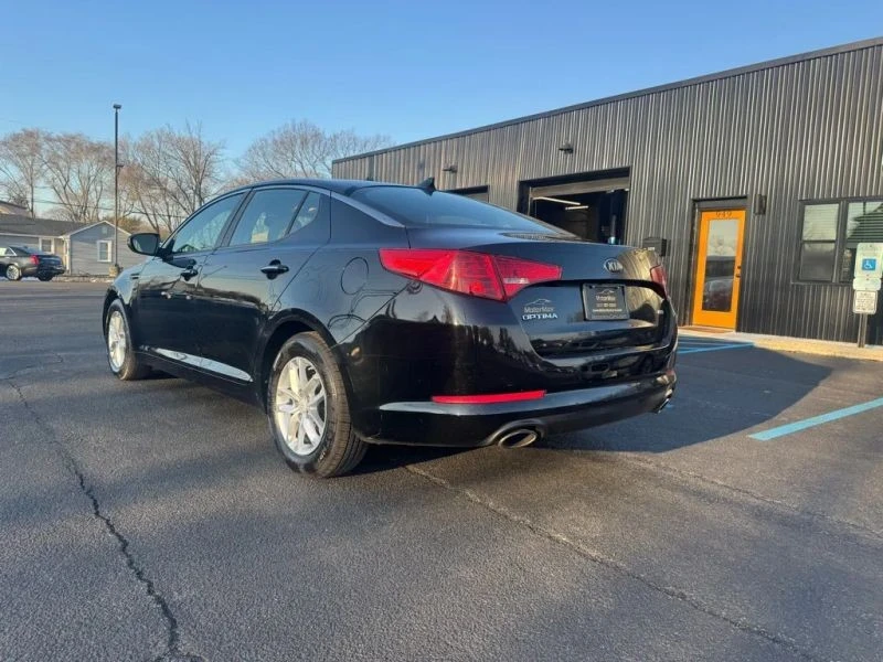 2013 Kia Optima/K5 - Image 2 of 11