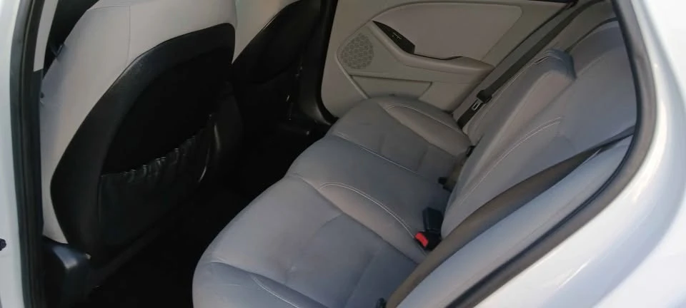 2013 Kia Optima/K5 - Image 11 of 15