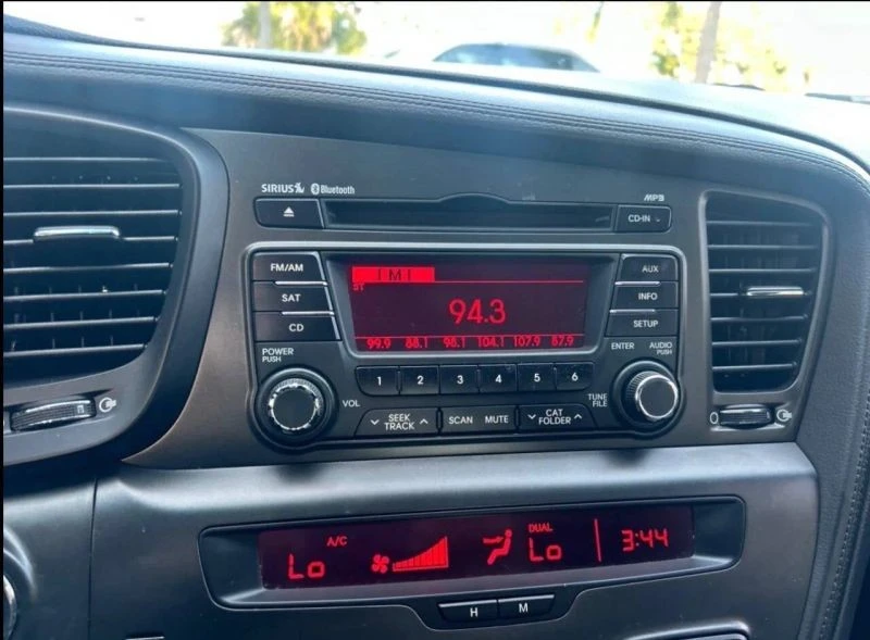 2013 Kia Optima/K5 - Image 12 of 12