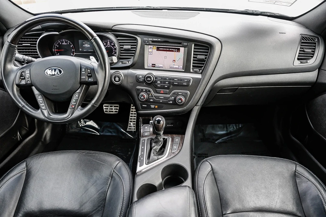 2013 Kia Optima/K5 - Image 10 of 12