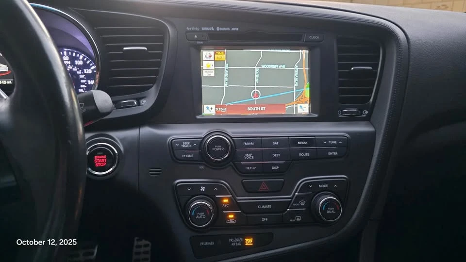 2013 Kia Optima/K5 - Image 10 of 10
