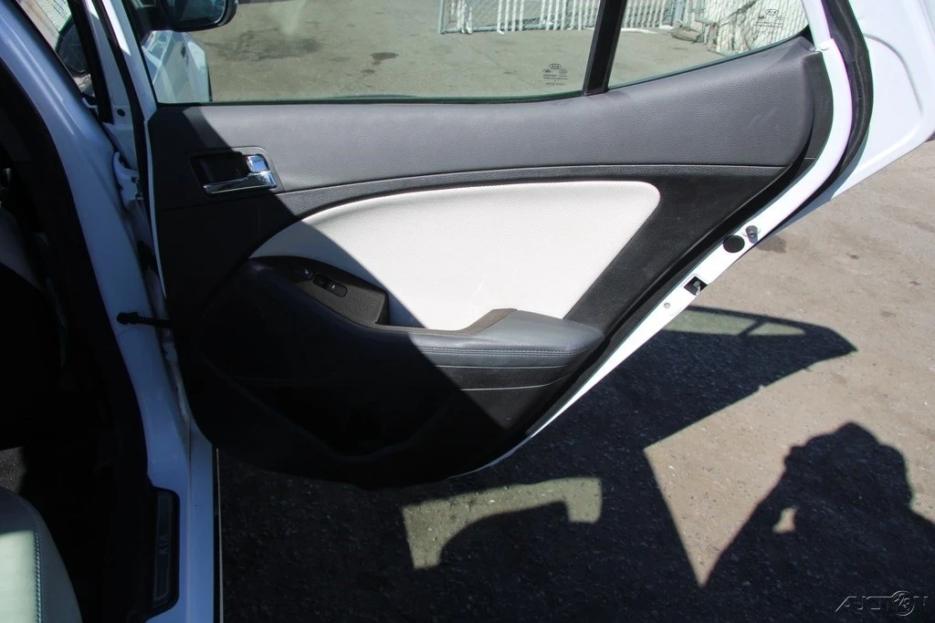 2013 Kia Optima/K5 - Image 21 of 21