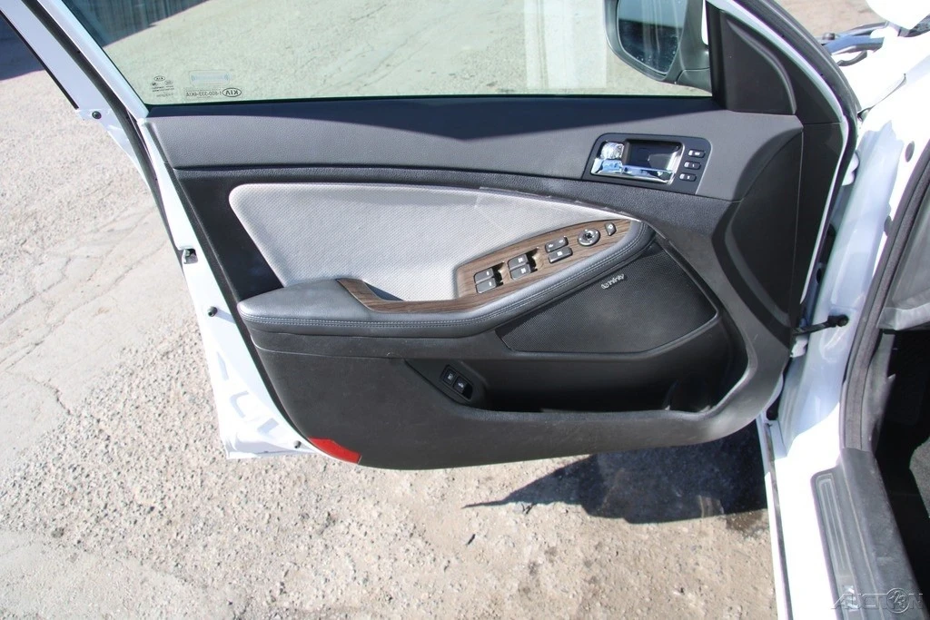 2013 Kia Optima/K5 - Image 11 of 21